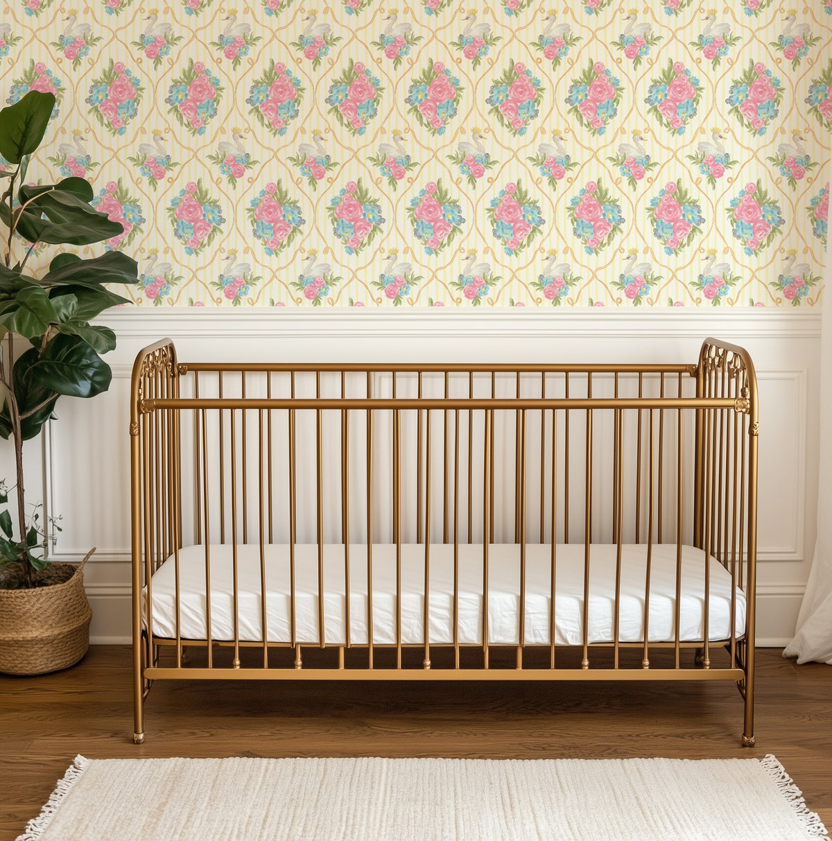 Sophie Floral Swan - White/Yellow Stripes