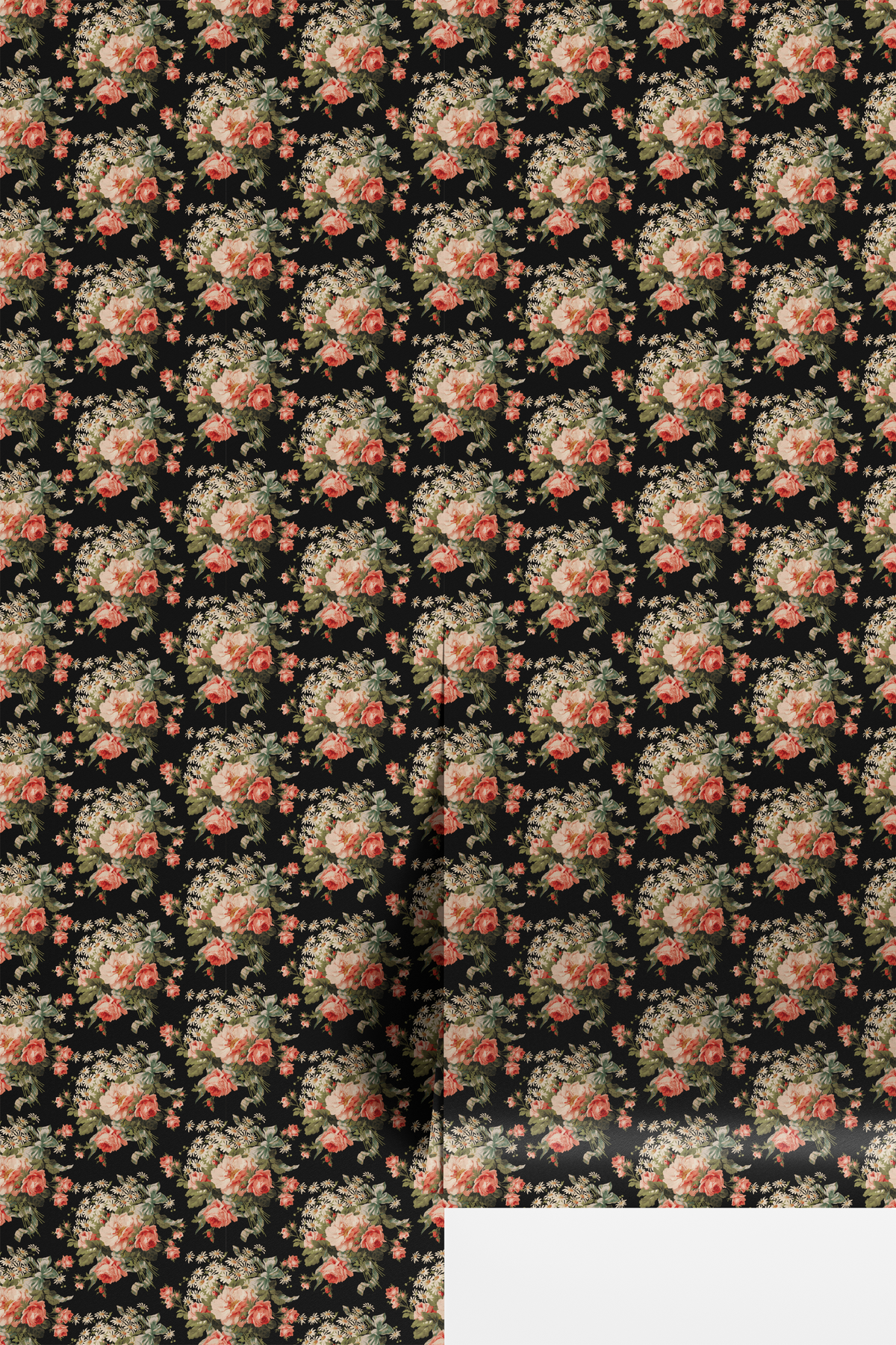 Heritage Roses and Daisies - Black