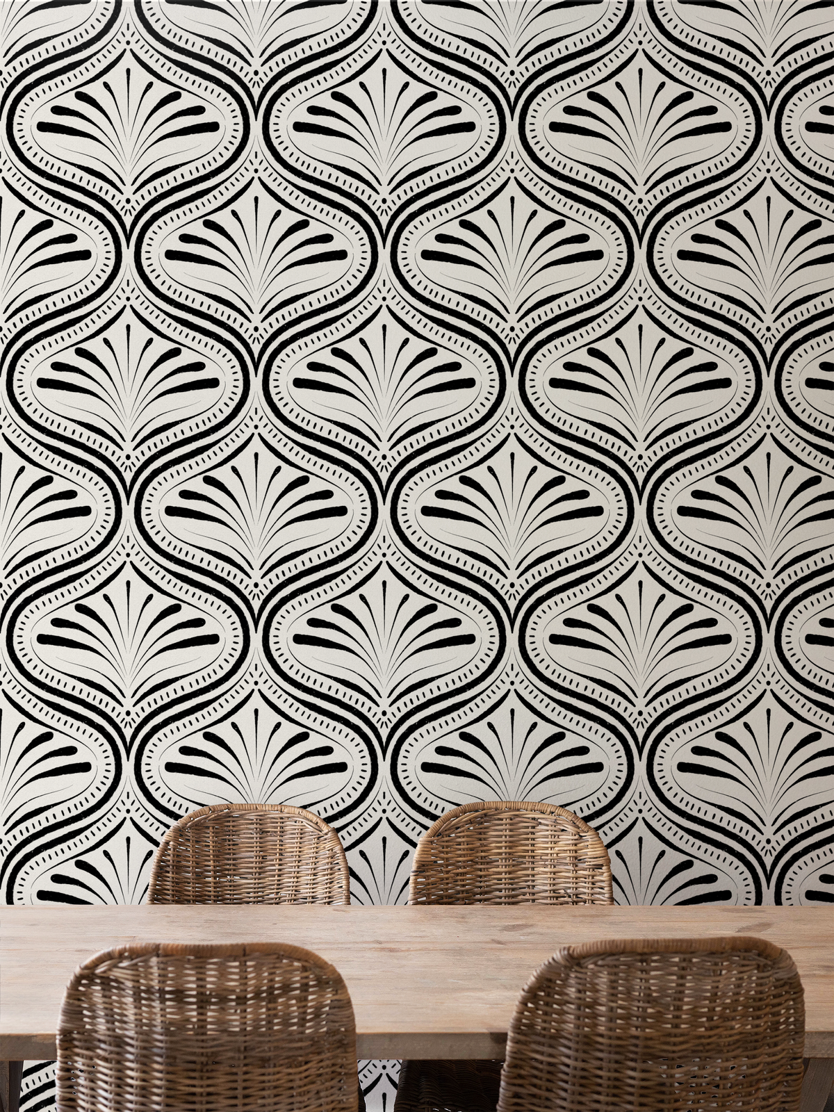 Refined Abstract Ogee - Black