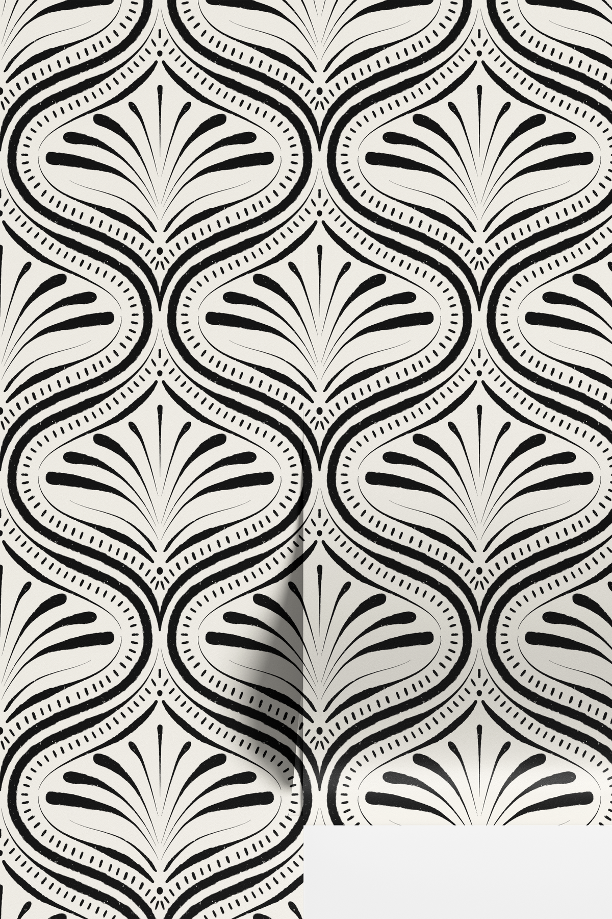 Refined Abstract Ogee - Black
